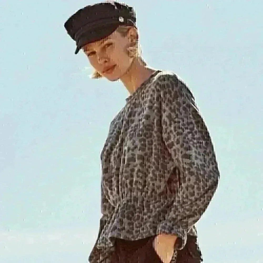 Sundry 0 XS Leopard Print Cropped Peplum Sweater Long Sleeve Ultra Soft NWT